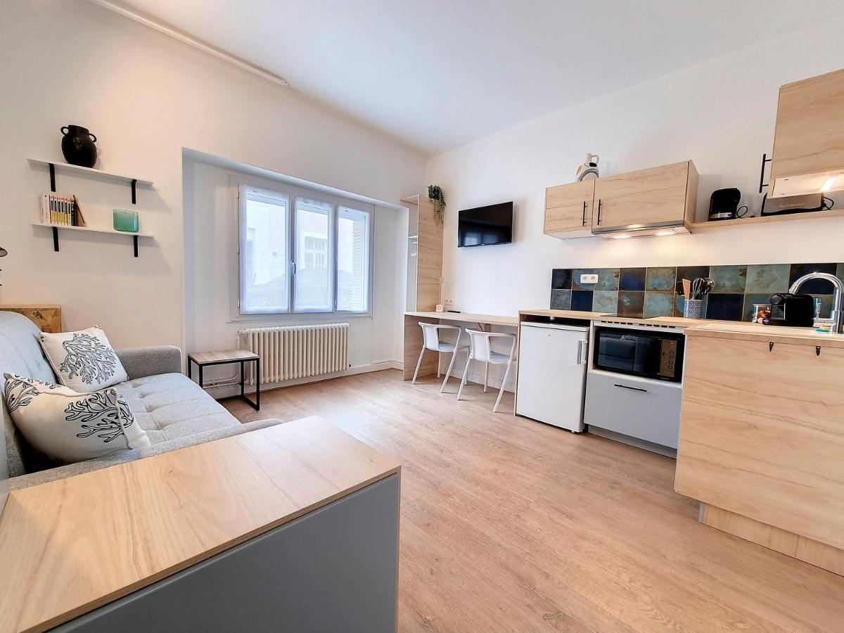 Ferienwohnung Le Refuge / Pied-A-Terre Pragmatique Dijon Exterior foto